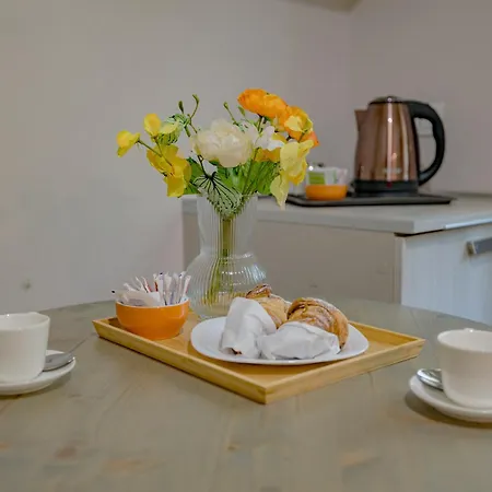 Apartment Sweethomesaronno-a 20 Minuti Da Milano *