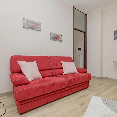 Sweethomesaronno-a 20 Minuti Da Milano Saronno